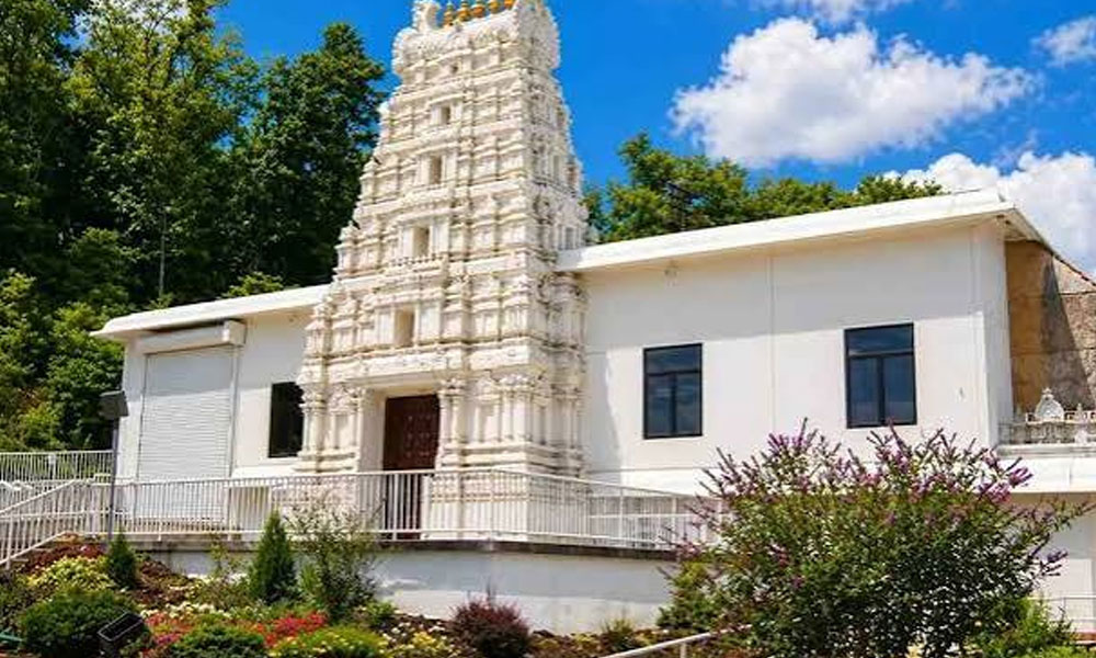 Hate On Hindus In USA: Too Much Or Too Underserved? Hate On Hindus In USA: Too Much Or Too Underserved?