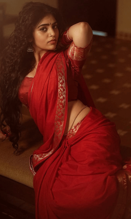 Bandhavi Sridhar Stuns in Elegant Red Saree With Old-School Charm