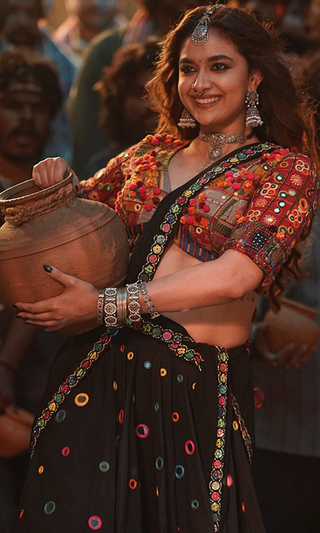 Keerthy Suresh Shares BTS Pics From Nani’s The Paradise Song