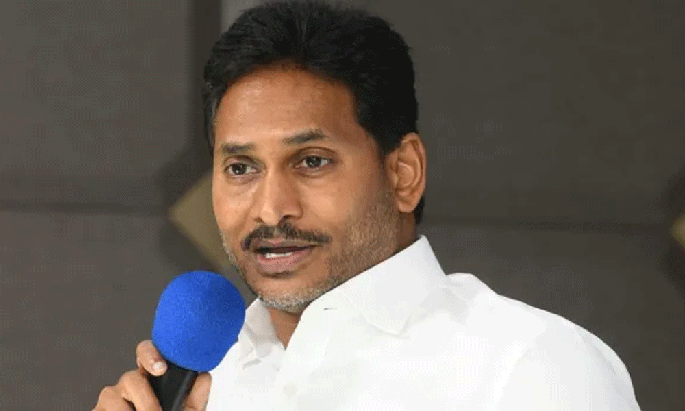 జగన్ సీరియస్ ....నేతలు లైట్ ?