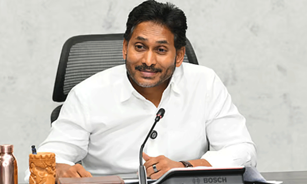 ఈసీ వర్సెస్ విపక్షం...బీజేపీకి షాక్ ఇచ్చేలా జగన్ !