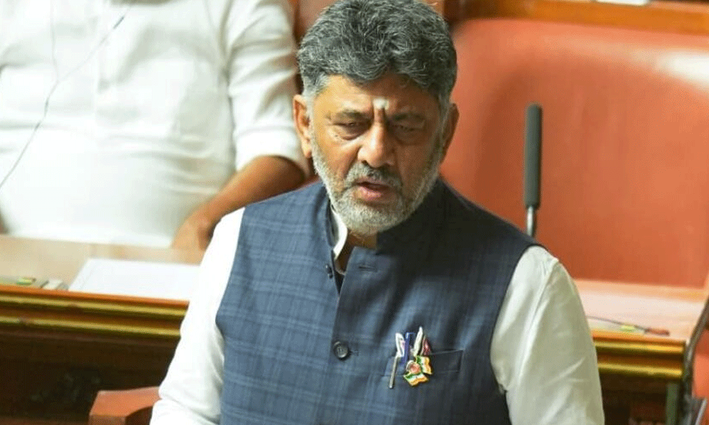 బెంగళూరు నగర జనాభా పెరగడానికి ఎమ్మెల్యేల రెండు పెళ్లిళ్లే కారణమా? సీఎం డీకే పేల్చిన బాంబ్ ఇదీ..
