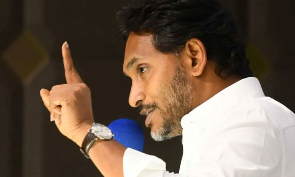 వైసీపీ జాతీయ రాజకీయం...డైలామాలో నేనా ?