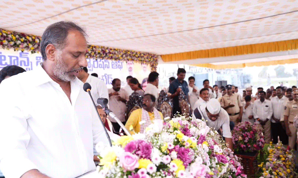 మంత్రిగారి గ్రాఫ్:  గొట్టిపాటి దూకుడు.. !