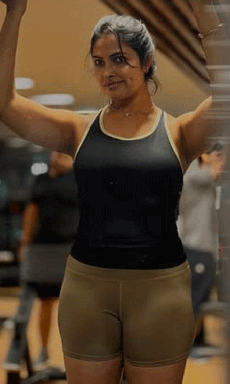 Divi Vadthya Flaunts Her Toned Physique in Latest Gym Photo