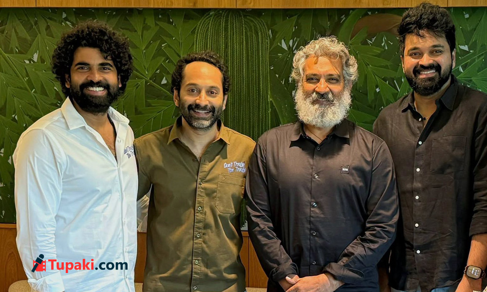 కోర్ టీమ్‌తో కలిసి కొత్త దర్శకుడికి సపోర్ట్.. ఇండస్ట్రీలో కొత్త ట్రెండ్