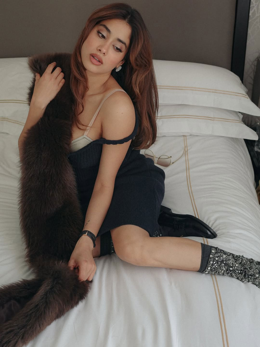 Janhvi Kapoor Stunning Photo Collection