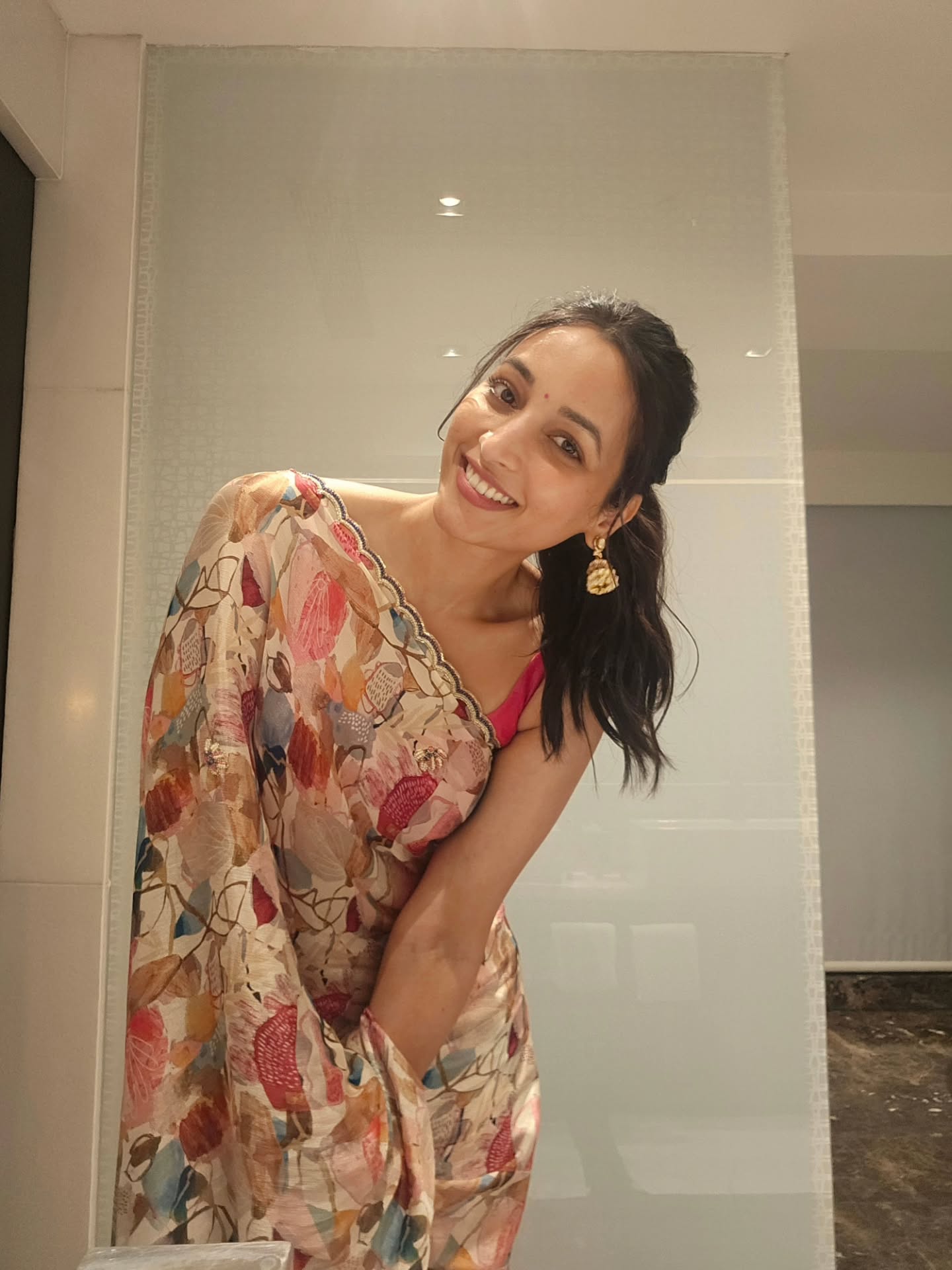 Srinidhi Shetty Stuns in Elegant Pastel Saree Look