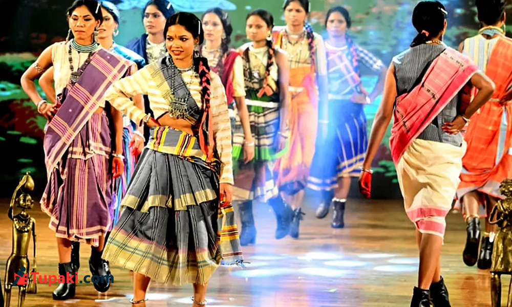 ఒక్క ర్యాంప్ వాక్‌తో మారిన లేడీ మాజీ మావోల జీవితం