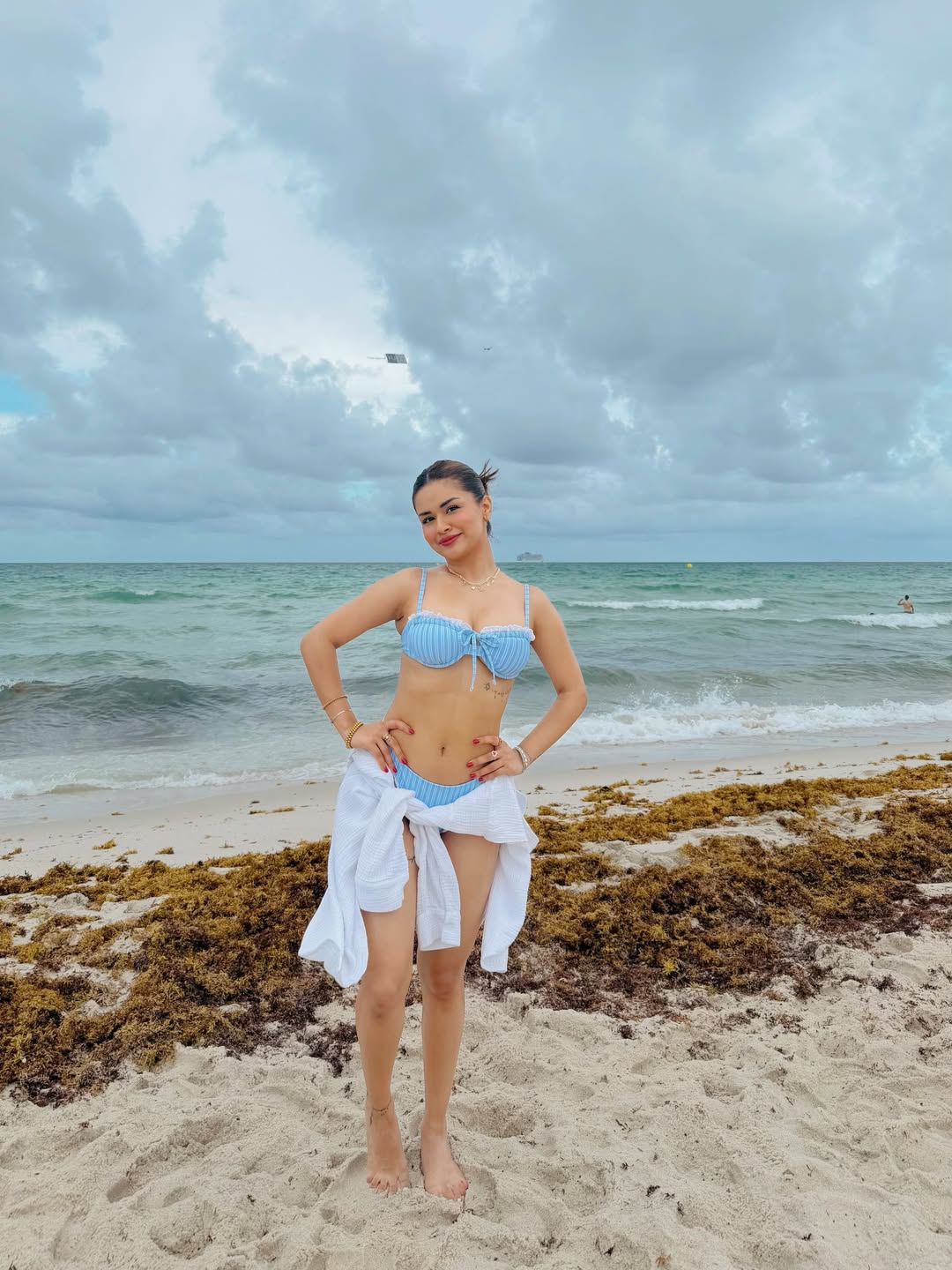 Avneet Kaur Turns Heads in a Chic Beachside Bikini Look