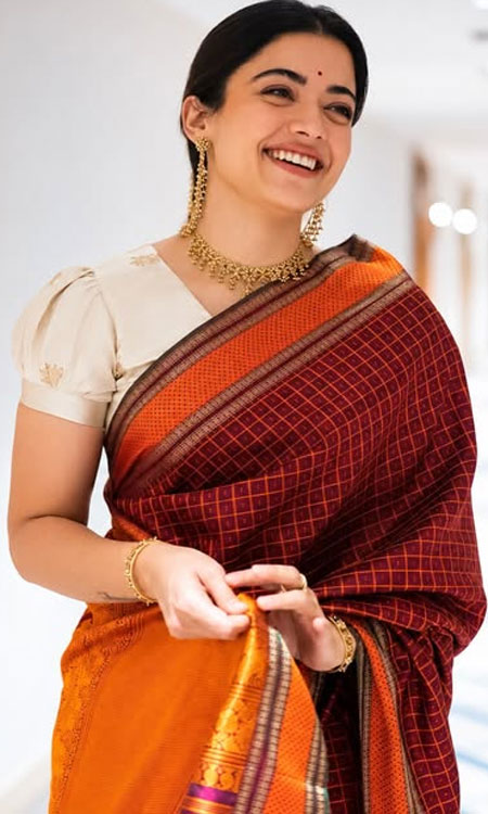 Rashmika Mandanna Radiates Traditional Elegance in a Striking Maroon Saree