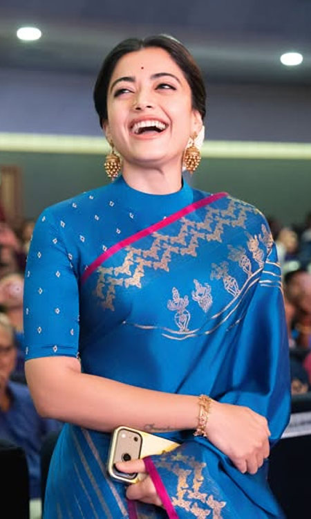 Rashmika Mandanna Serves Pure Regal Glamour in a Peacock-Blue Silk Saree