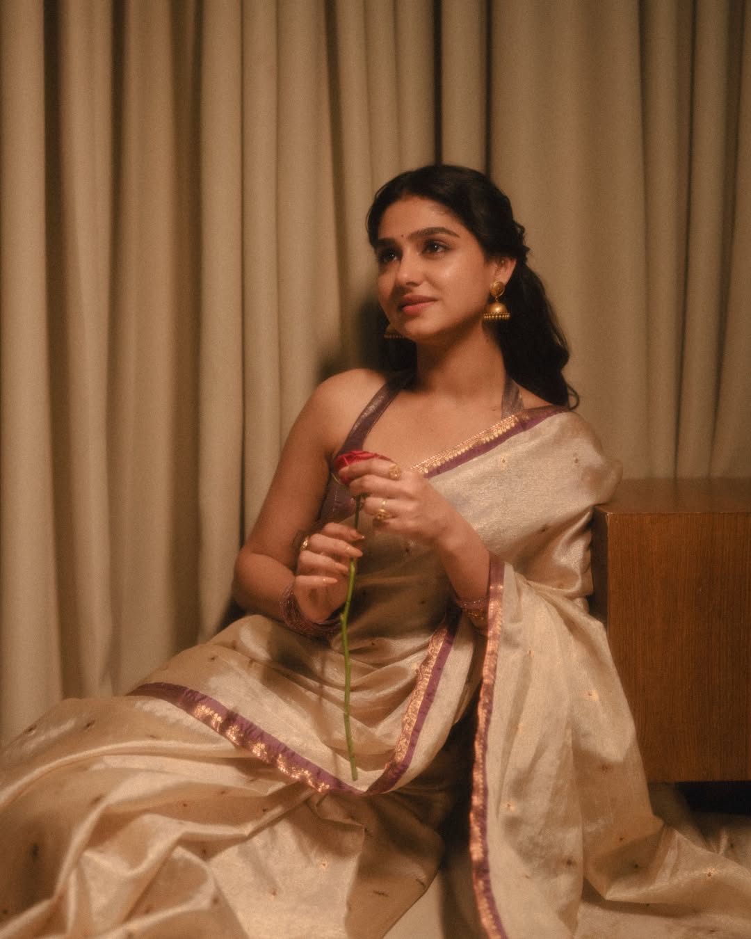 Anaswara Rajan Stuns in a Graceful Ivory Silk Saree Look