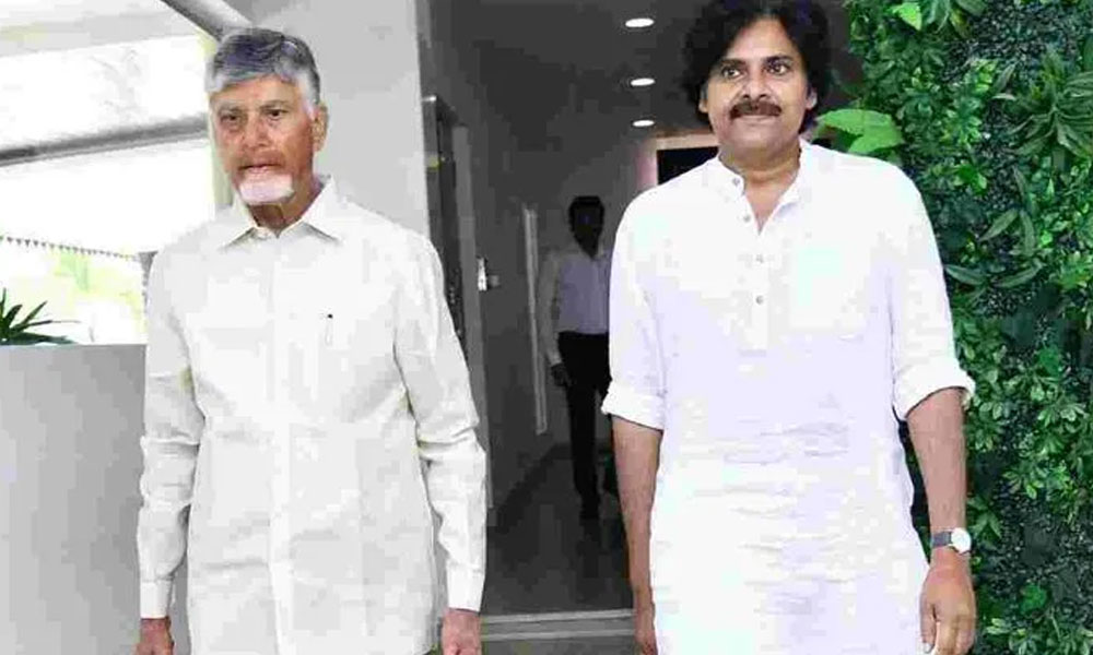 వందకు వంద  కూటమికే...బాబు పవన్ టార్గెట్ !