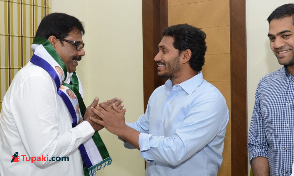 మున్సిపోల్స్ పై జగన్ సూపర్ స్పీడ్.. అందరికంటే ముందుగా అభ్యర్థుల ప్రకటన