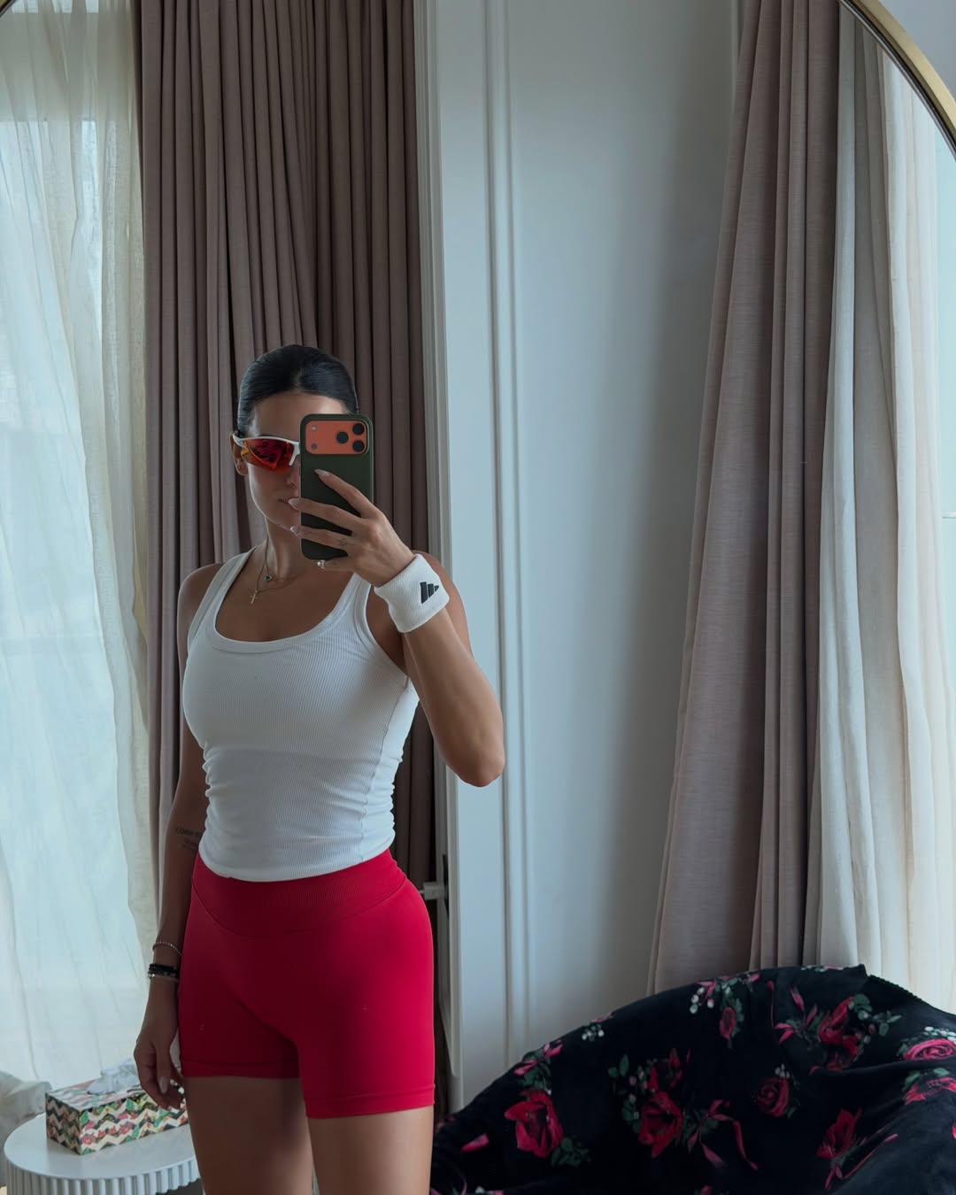Natasa Stankovic Turns Heads in a Sporty Red Gym Look