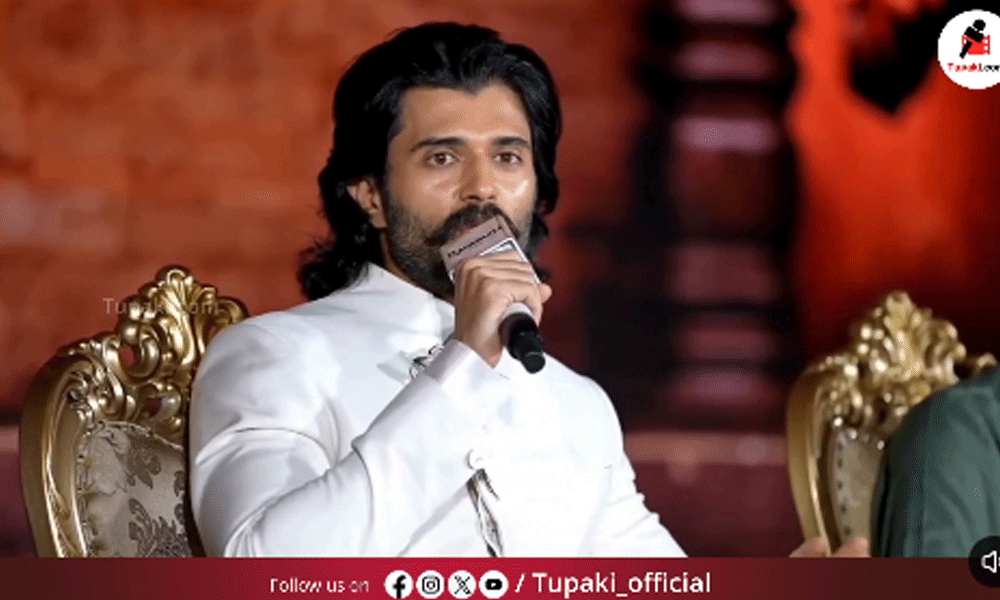 పిల్లలు చూడాలంటున్నాడు.. వైలెంట్ అంటున్నాడు..