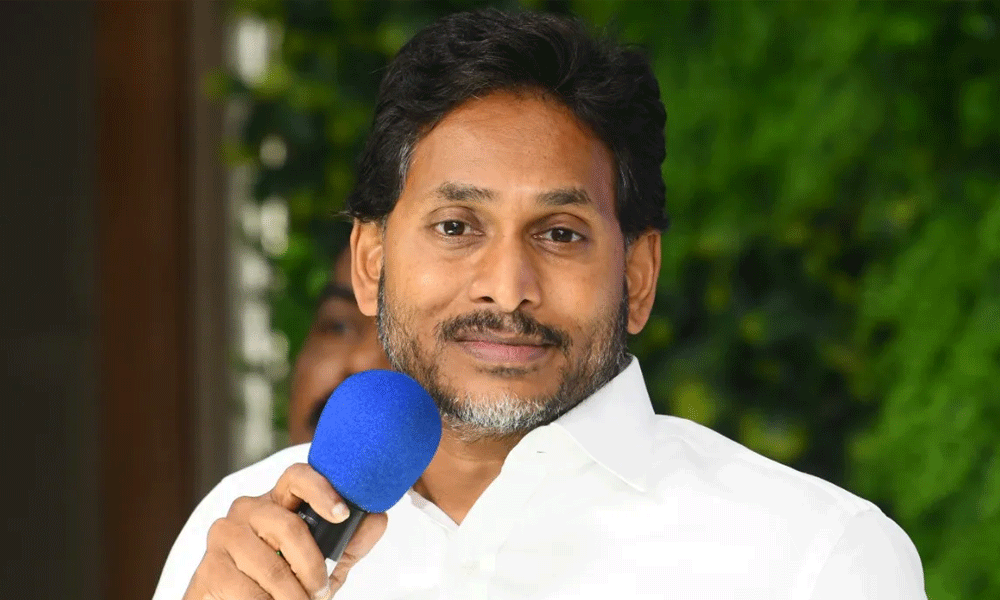 కొరుకుడు పడని గోదావరి...జగన్ ఏం చేయబోతున్నారు ?