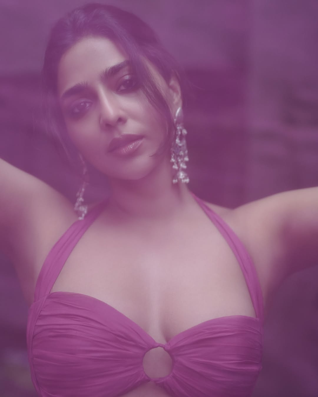 Aishwarya Lekshmi Stuns in a Glamorous Magenta Outfit