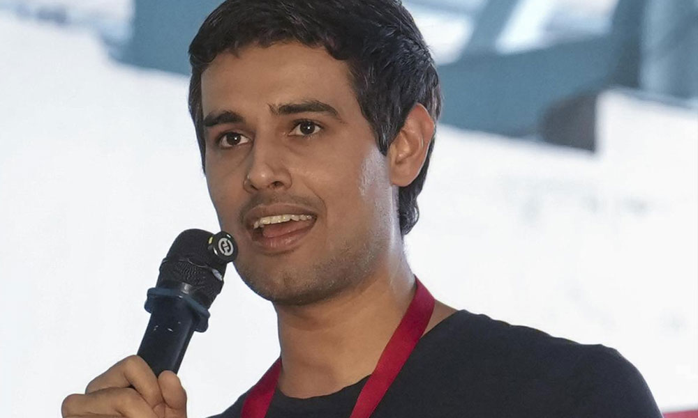ఢిల్లీలో నిరసనకు ముందే ధ్రువ్ రాఠీని అదుపులోకి తీసుకున్న పోలీసులు!