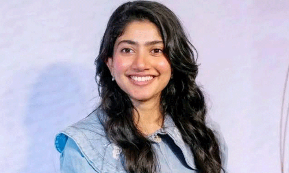 Sai Pallavi Has Big Shoes to Fill In Prabhas Film