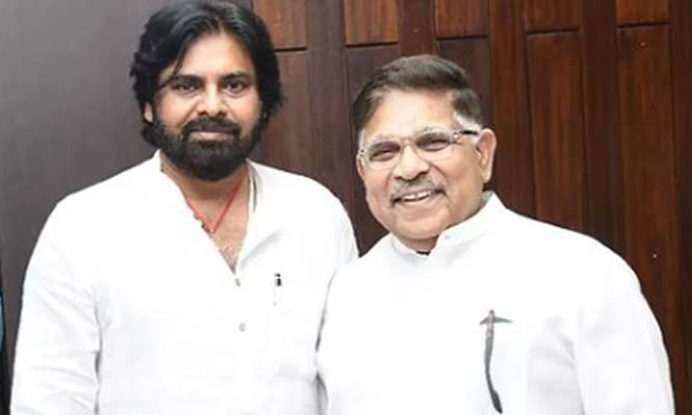 30 ఏళ్ల ప్ర‌యాణం: పవన్ కళ్యాణ్‌కు బాస్ అల్లు అరవింద్ స‌ర్‌ప్రైజ్