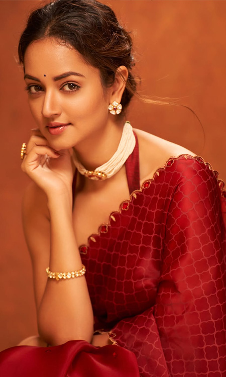 Shanvi Srivastava Embraces Traditional Beauty in a Rich Red Look