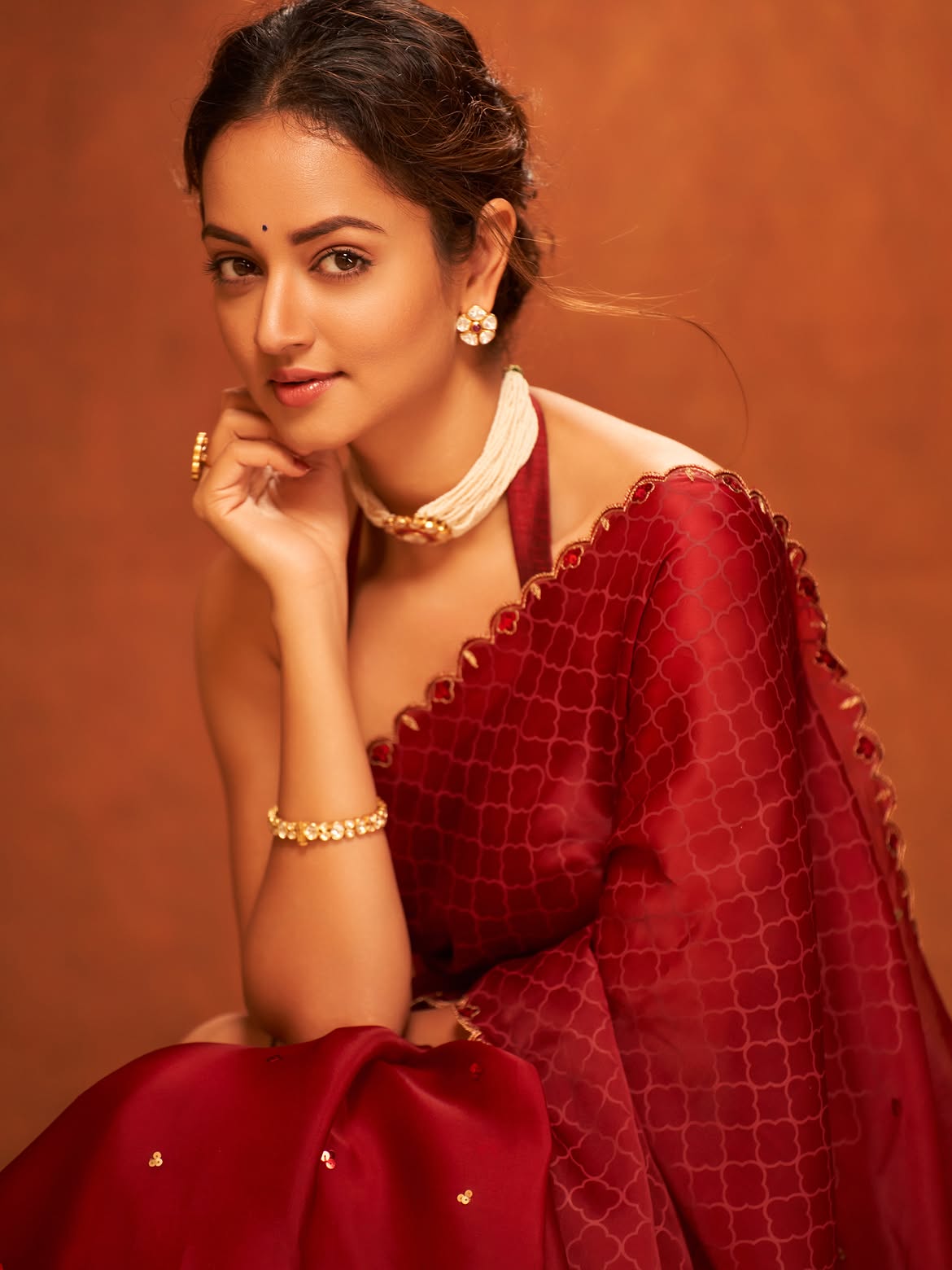 Shanvi Srivastava Embraces Traditional Beauty in a Rich Red Look