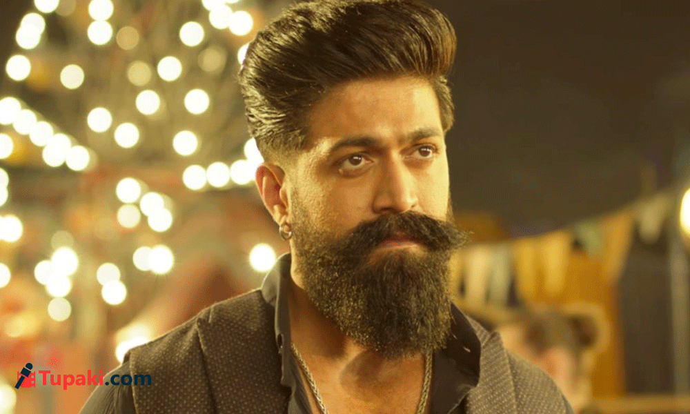 ఫ్లాప్ హీరోపై మళ్లీ వందల కోట్లు నమ్మకం..!