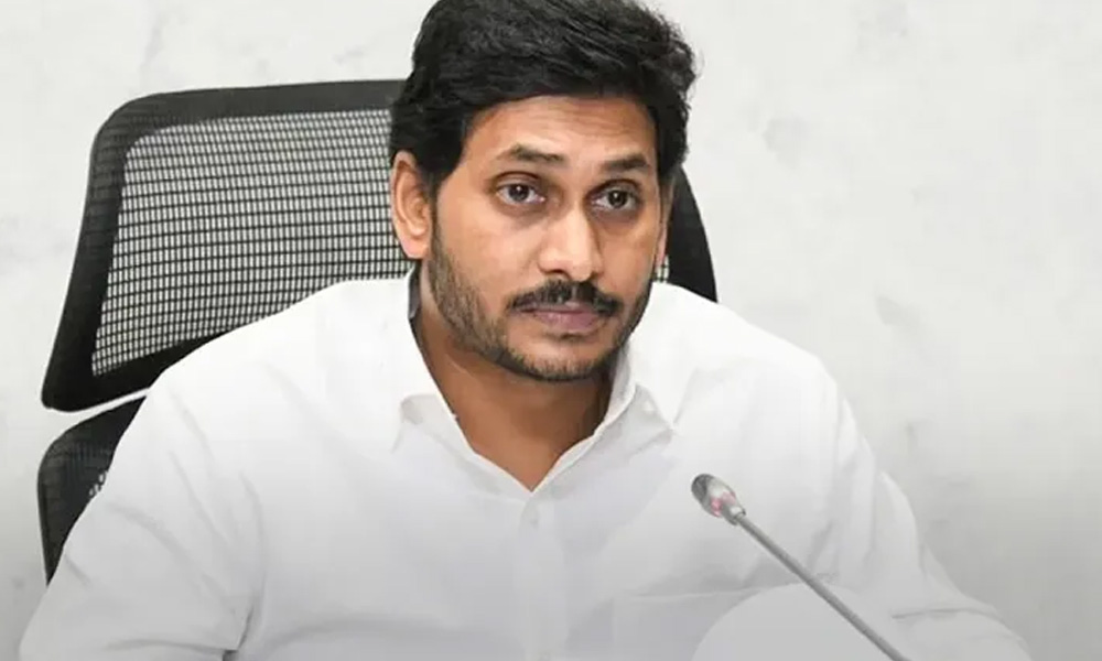 పులివెందులను కాపాడుకునేలా.. జగన్ కీలక నిర్ణయం