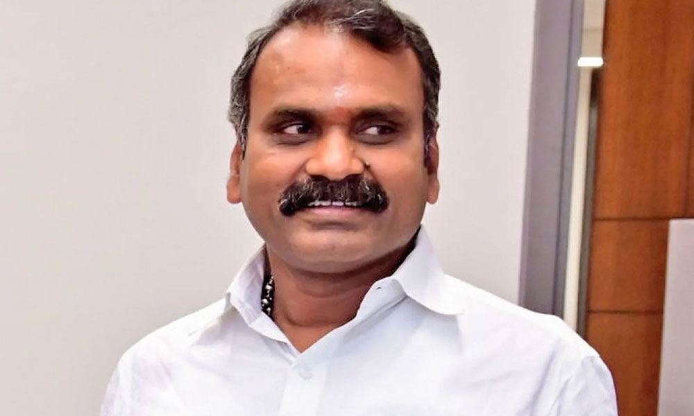 తప్పుకున్న కేంద్ర మంత్రి ...విస్తరణకు మోడీ రెడీ !