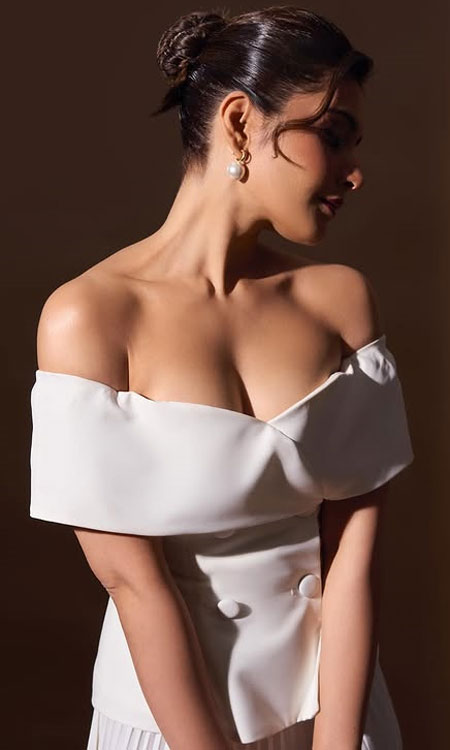 Raashii Khanna Stuns in Elegant White Off-Shoulder Blazer Look
