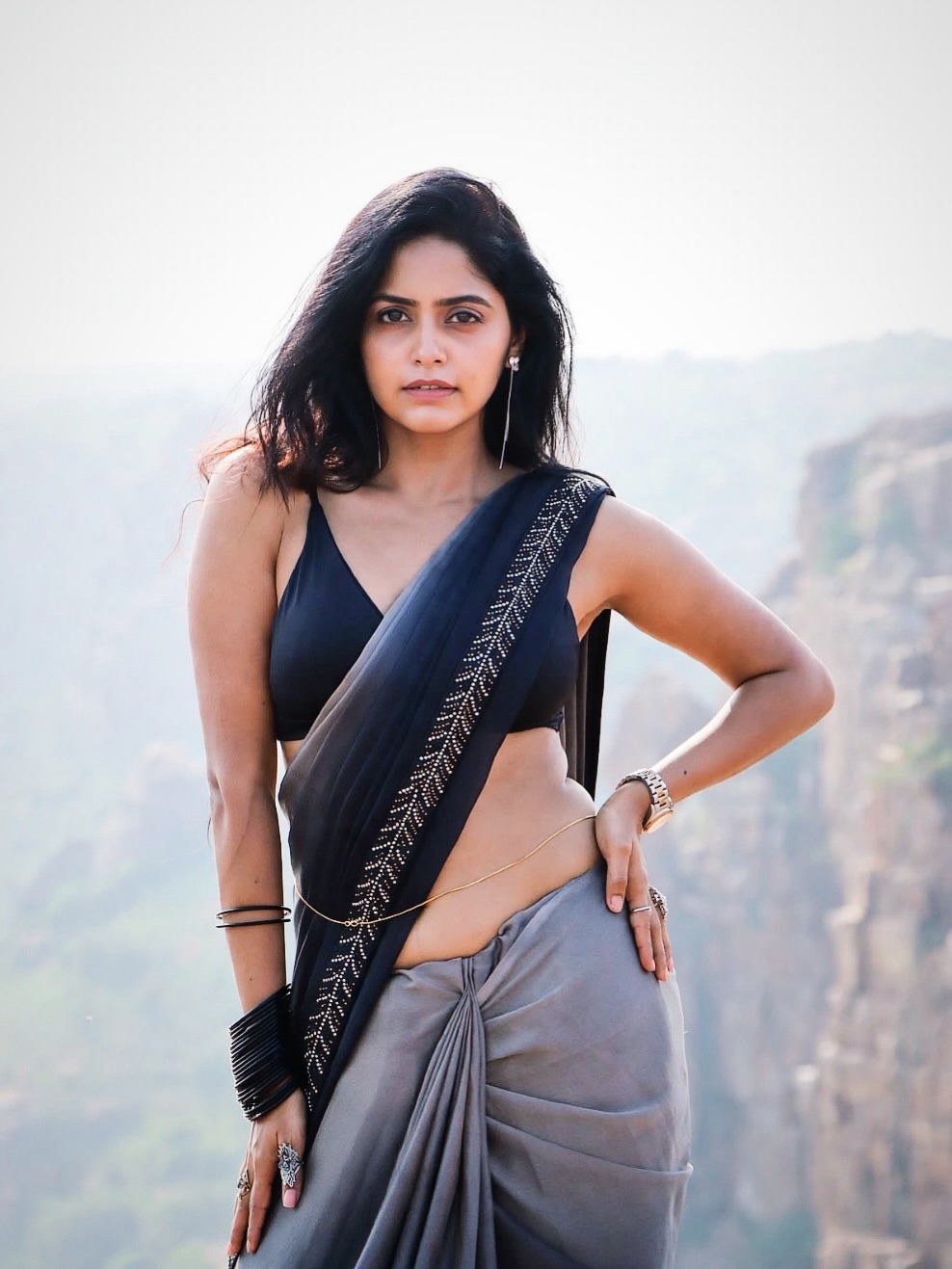 Pragya Nayan Sinha Saree Look: Traditional Beauty in Stunning Photos