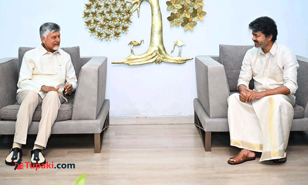 పవన్ విత్ విజయ్... ఎలా మిస్ అయింది ?