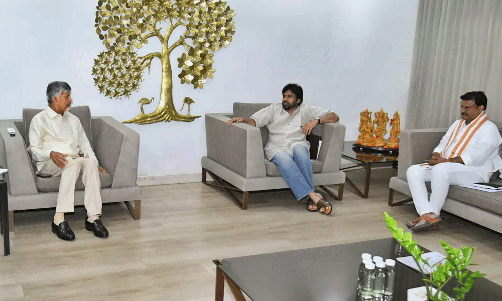 సీక్రెట్.. సస్పెన్స్.. కూటమిలో సీట్ల సర్దుబాటుపై అస్పష్టత