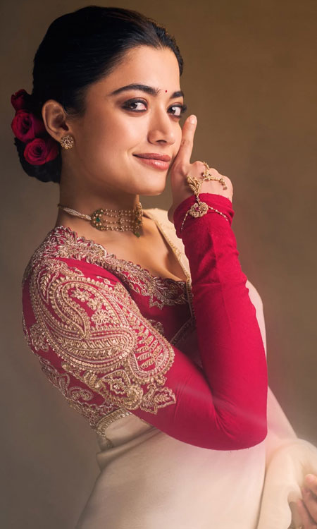 Rashmika Mandannas Jayamma Look Blends Grace and Power
