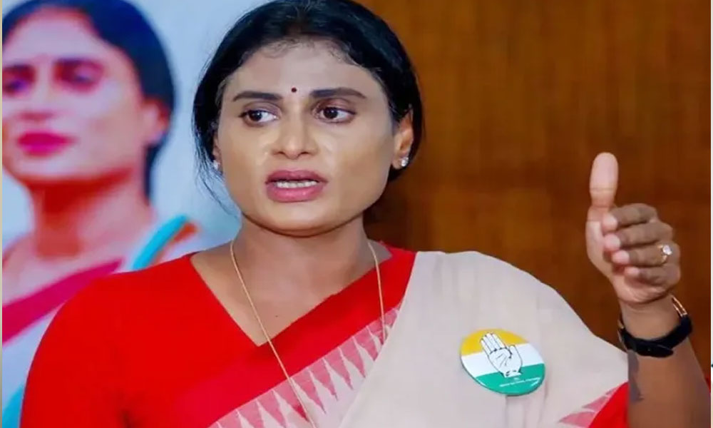 షర్మిలకు ఏమైంది?! కీలక సమయంలో వినిపించని వాయిస్