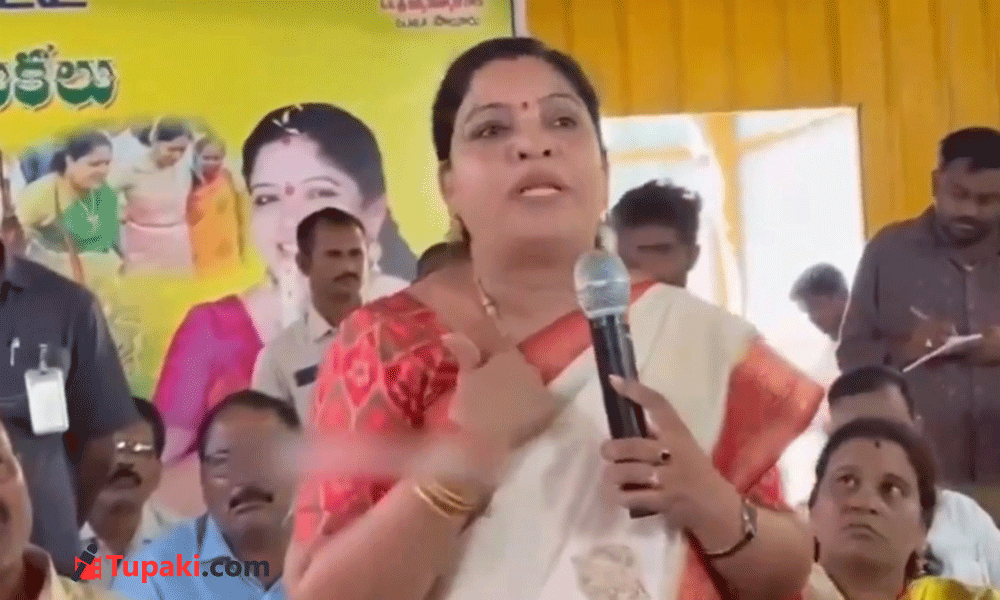 పొత్తుల్లో విరుపులు :  మంత్రి సంధ్యారాణి కన్నీటి పర్యంతం