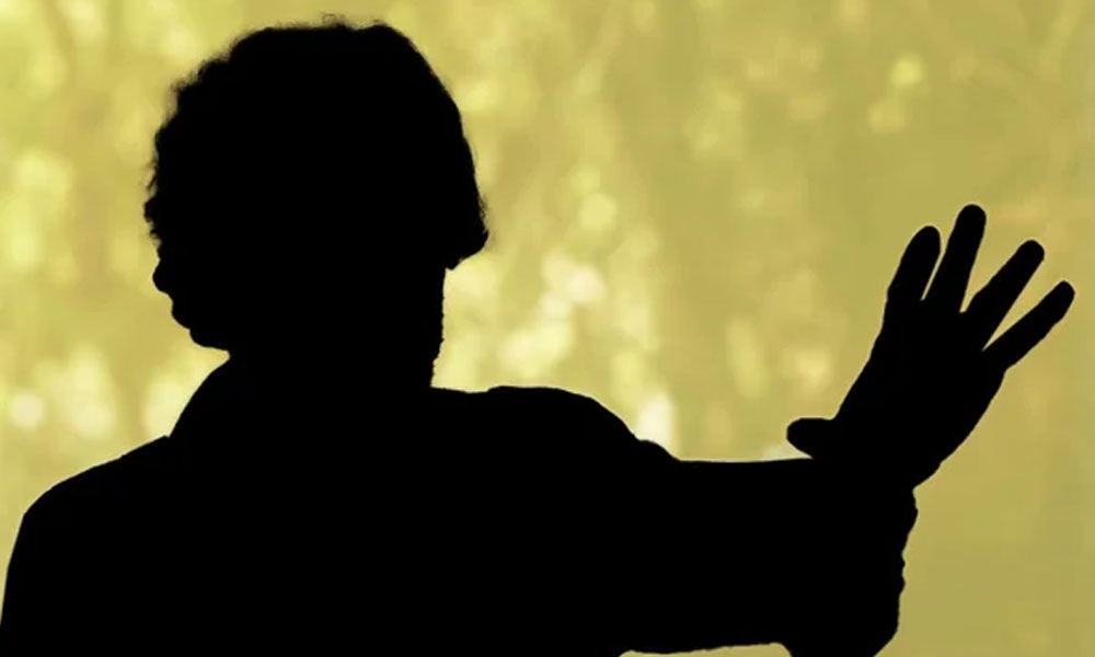 స్టార్స్ ఎంత ఫేమ‌స్ అయితే అంత ముప్పు!