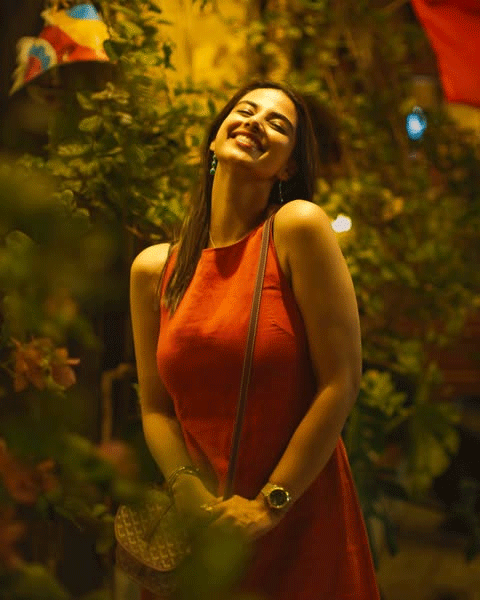 Meenakshi Chaudhary’s Radiant Smile Steals Hearts in Latest Night Photos