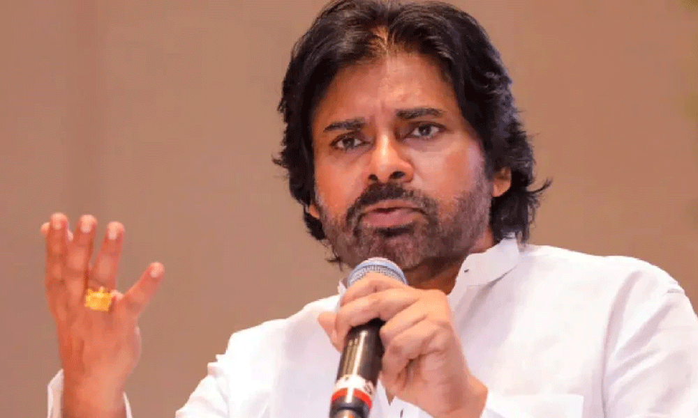 రూ.4.75 కోట్ల రోడ్డును ట్రాక్టర్ తో వైసీపీ నేతలు దున్నేశారు.. పవన్ సంచలన నిర్ణయం