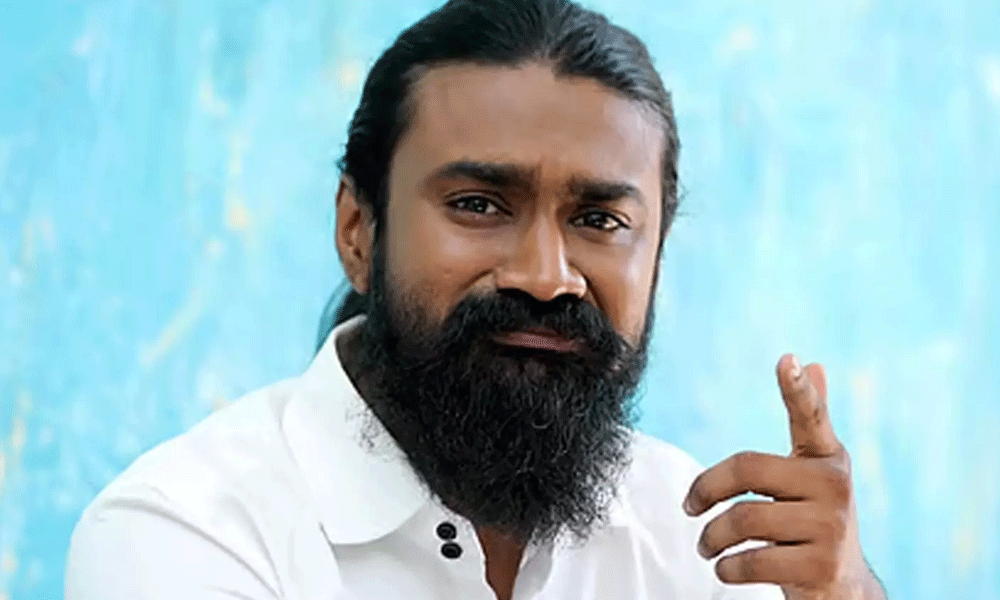 కాలేజీలో సినీ ఈవెంట్లు.. రాహుల్ ఒపీనియన్ తప్పా? రైటా?