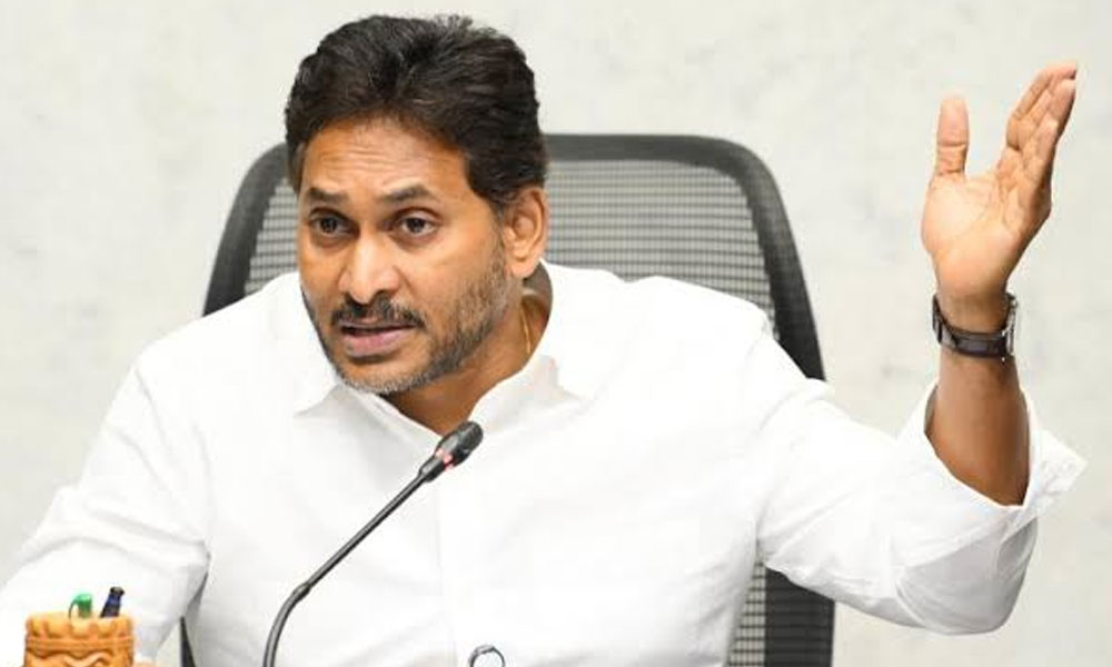 జగన్ లీగల్ అస్త్రం.. స్థానిక సమరంలో వైసీపీకి కొత్త ఊపు!