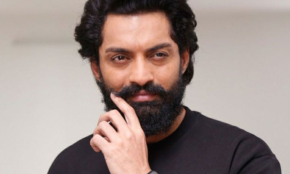 Buzz: Kalyan Ram Locked A Simple Movie?