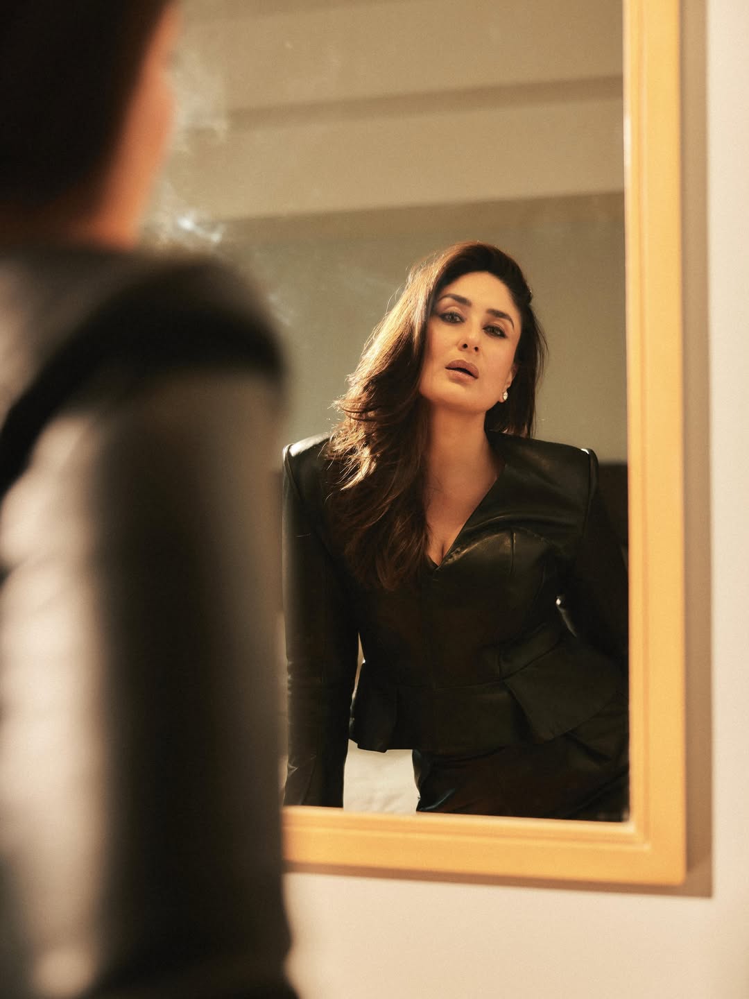 Kareena Kapoor Khans Stylish Look Ahead of IIFA Abu Dhabi Event