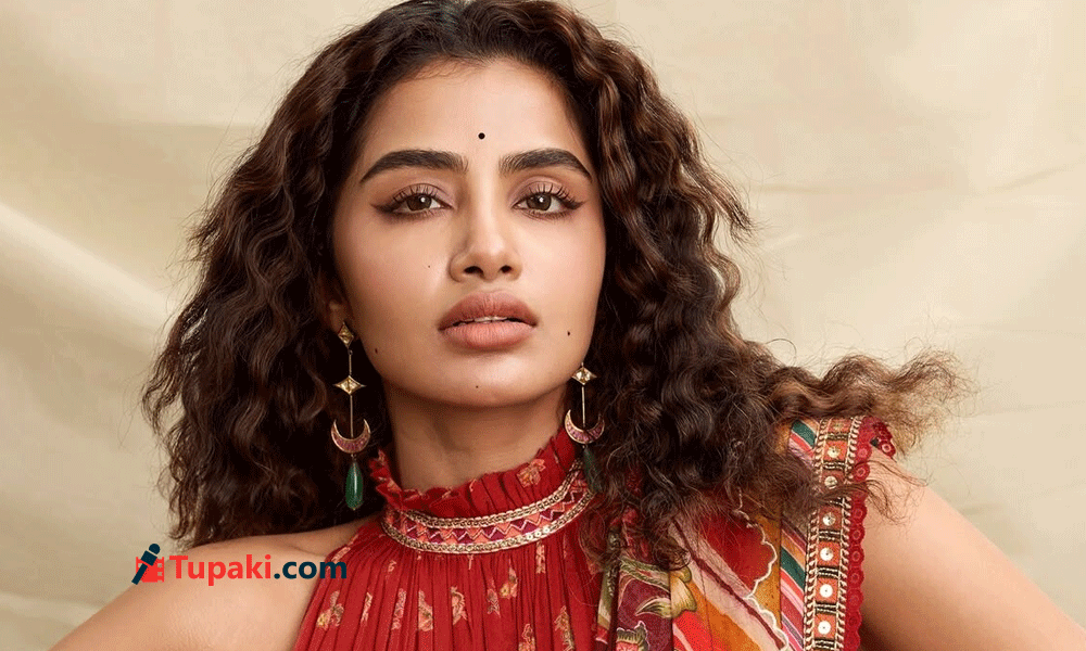 ఎయిర్‌పోర్ట్‌ ఘటన.. అనుపమకి మానసిక  గాయం