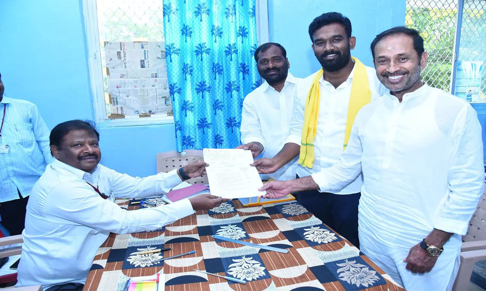 జడ్పీ చైర్మన్ గా పరిటాల వారసుడు ?