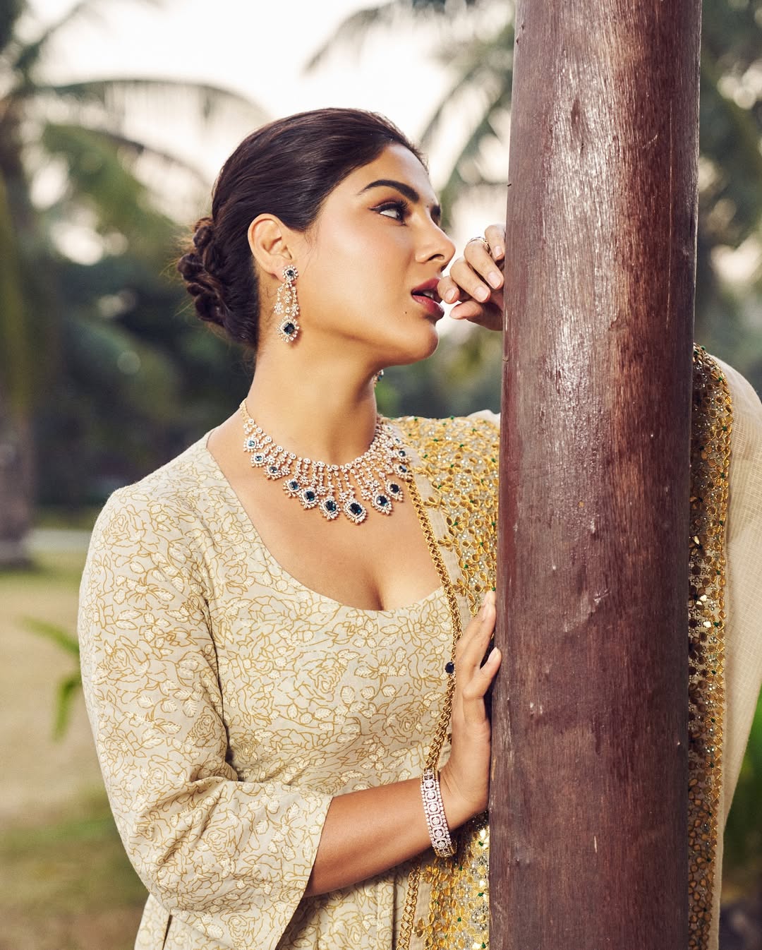 Samyuktha Exudes Timeless Charm in a Gold-Embroidered Beige Ensemble