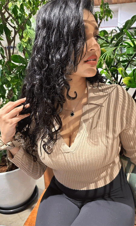 Ritika Singh Flaunts an Effortless Everyday Look