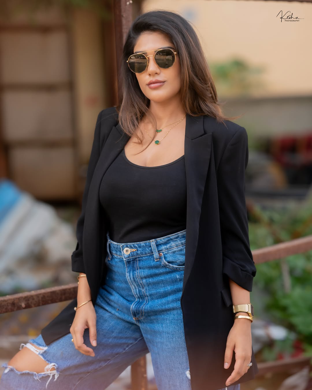Supritha’s Black Blazer Look Combines Elegance With Street Style